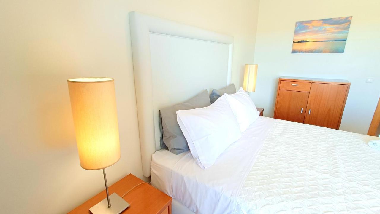 Flamingo View - Pool + Wifi + Ac Apartment Portimao Ngoại thất bức ảnh