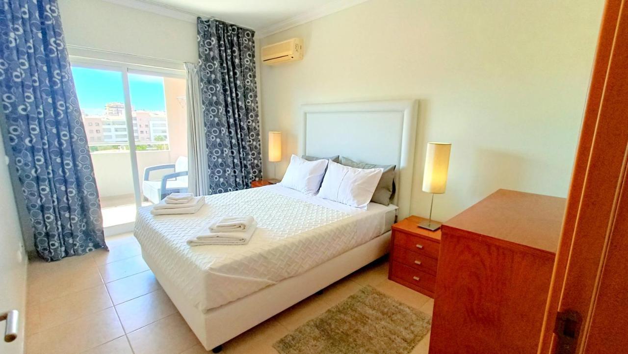 Flamingo View - Pool + Wifi + Ac Apartment Portimao Ngoại thất bức ảnh